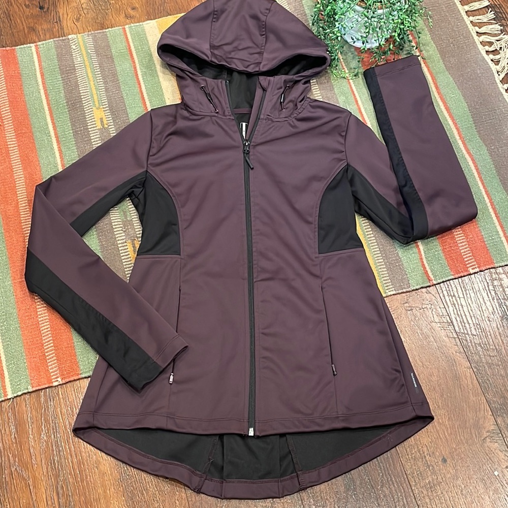 Mondetta jacket